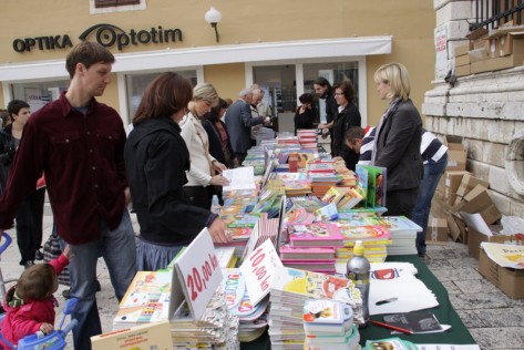 Knjige trg (Foto: Ivan Katalinić)