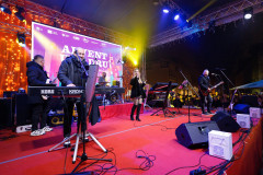 Docek-Nove-godine-u-Zadru-31.12.2024-Foto-Bojan-Bogdanic_37-Drazen-Zecic-i-grupa-Banana-Rockatansky-Band-docek-Nove-godine-Zadar-31.12.2024-Foto-Bojan-Bogdanic