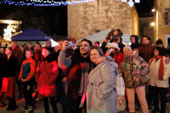 Ivana-Kindl-i-grupa-Forum-Advent-u-Zadru-25.12.2024-Foto-Bojan-Bogdanic_10-Ivana-Kindl-i-grupa-Forum-Advent-u-Zadru-25.12.2024-Foto-Bojan-Bogdanic