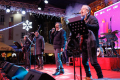 Ivana-Kindl-i-grupa-Forum-Advent-u-Zadru-25.12.2024-Foto-Bojan-Bogdanic_15-Ivana-Kindl-i-grupa-Forum-Advent-u-Zadru-25.12.2024-Foto-Bojan-Bogdanic