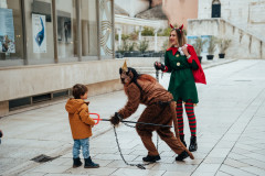 16-Promenada-sv.-Nikole-Advent-u-Zadru-6.12.2024-Foto-Matija-Lipar